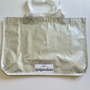 🆕 BRAND NEW - lululemon jumbo shopper bag 2021 holiday limited edition